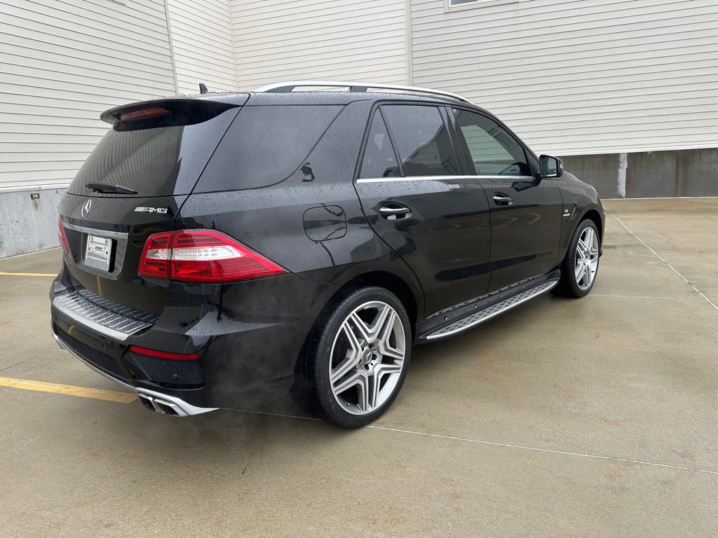 Used 2013 Mercedes-Benz ML 63 AMG 4MATIC image 7