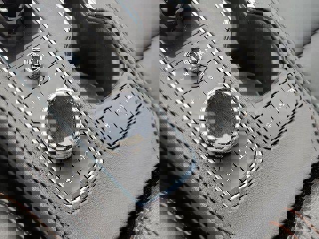 Certified 2022 Cadillac XT4 Sport w/ Enhanced Visibility Package image 24