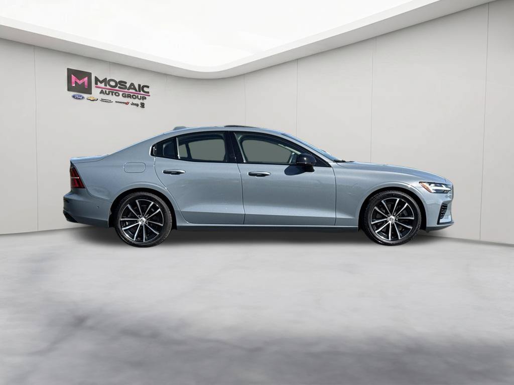 Used 2023 Volvo S60 T8 Plus AWD/4WD image 8