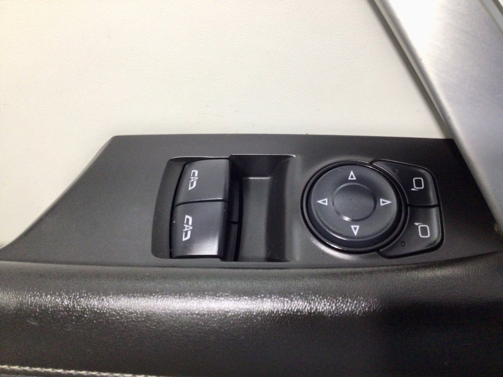 Used 2017 Chevrolet Camaro LT image 15