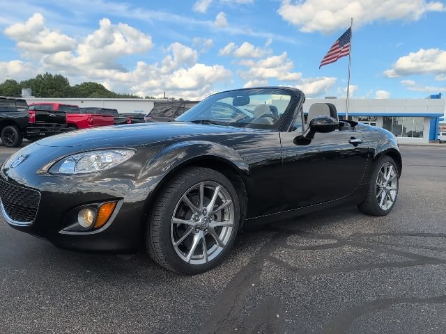 Used 2011 MAZDA MX-5 Miata Grand Touring RWD image 2