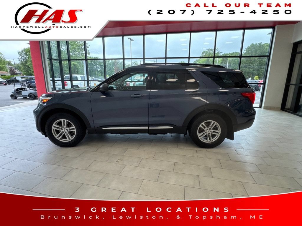 Used 2021 Ford Explorer XLT w/ Equipment Group 202A AWD/4WD image 2