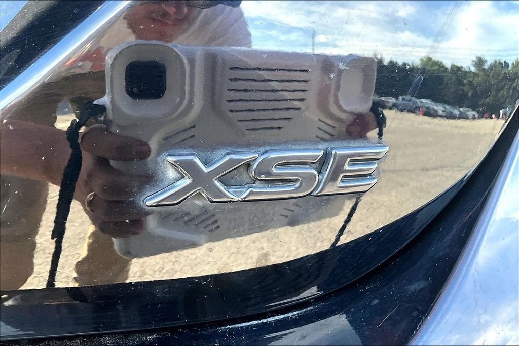 Used 2022 Toyota Camry XSE FWD image 24