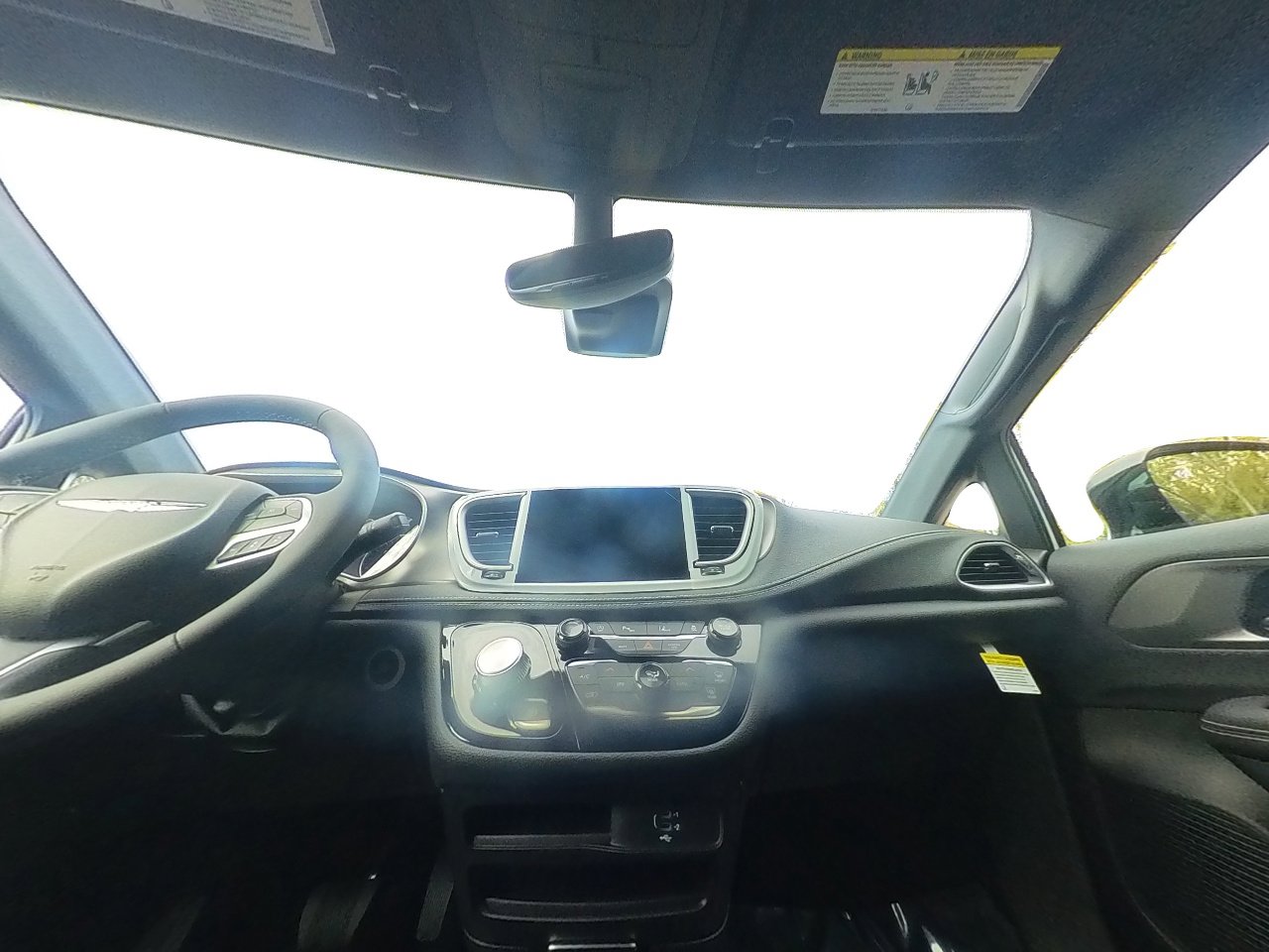 New 2026 Chrysler Pacifica Select image 59