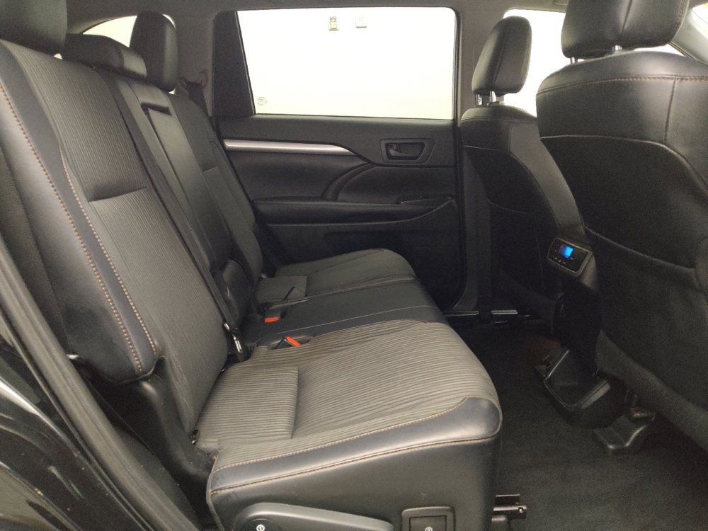 Used 2019 Toyota Highlander Plus image 19