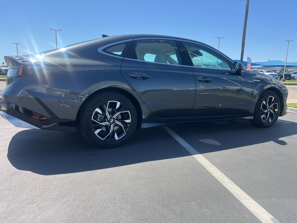 Used 2025 Hyundai Sonata SEL image 8