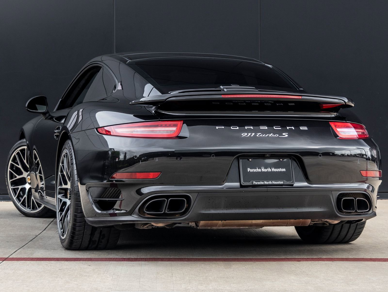 Certified 2014 Porsche 911 Turbo S image 3