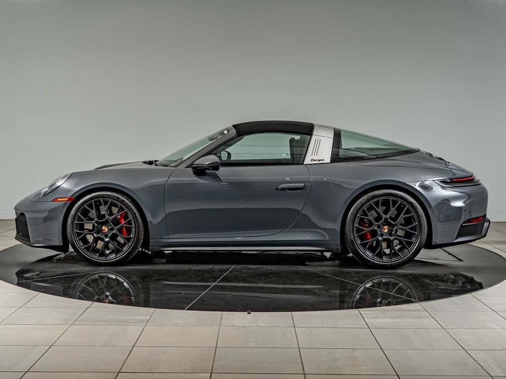 Certified 2026 Porsche 911 Targa 4 GTS AWD/4WD image 2