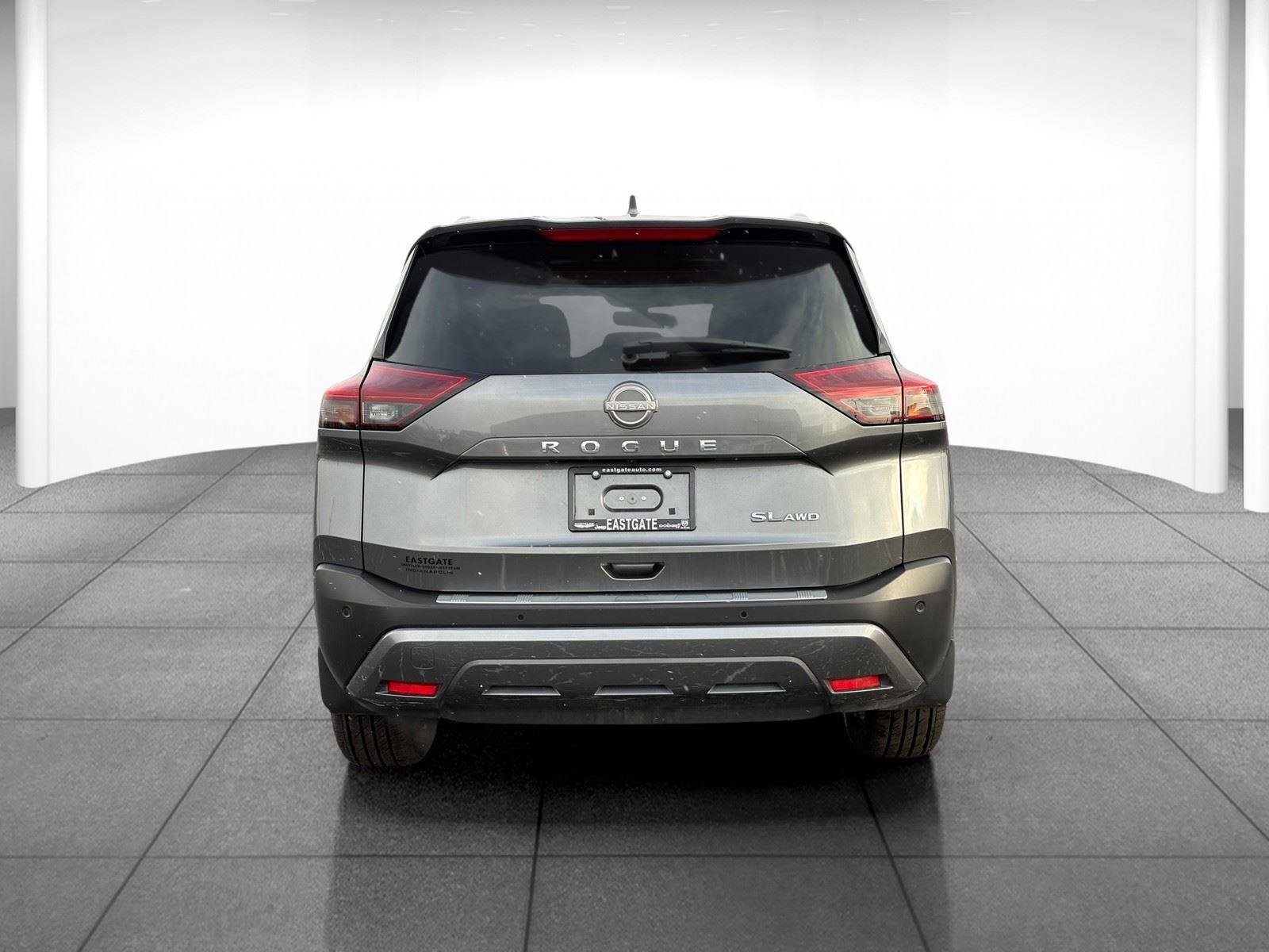 Used 2023 Nissan Rogue SL w/ SL Premium Package image 6