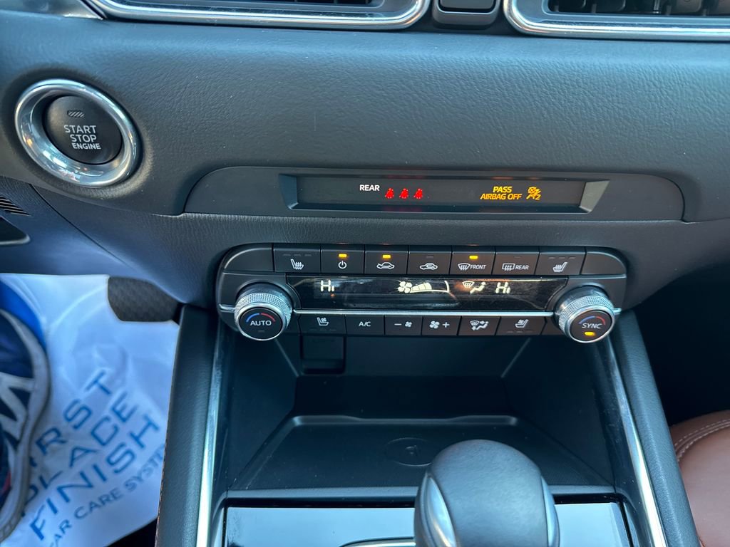 Certified 2025 MAZDA CX-5 Carbon Edition image 27