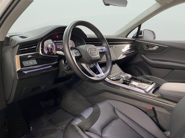 Used 2023 Audi Q7 2.0T Premium w/ Convenience Package AWD/4WD image 25