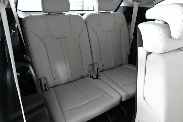 New 2025 Kia Sorento S image 11