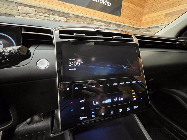 Certified 2023 Hyundai Tucson Limited AWD/4WD image 23