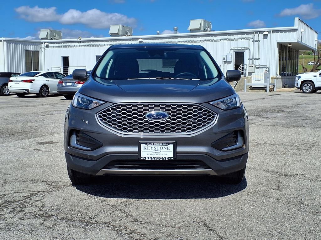 Used 2024 Ford Edge SEL image 2