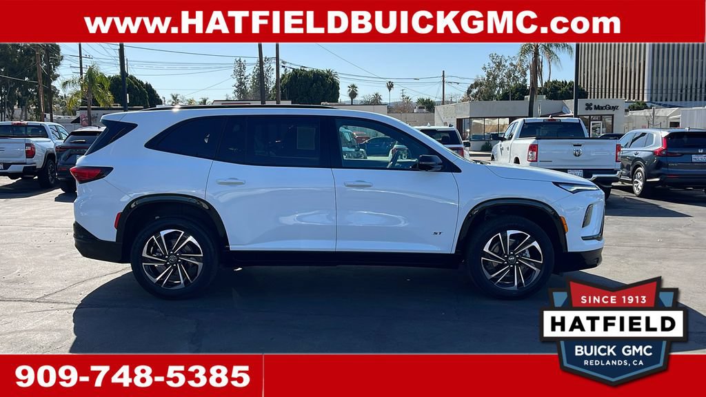 Used 2026 Buick Enclave Sport Touring w/ Power Package FWD image 6