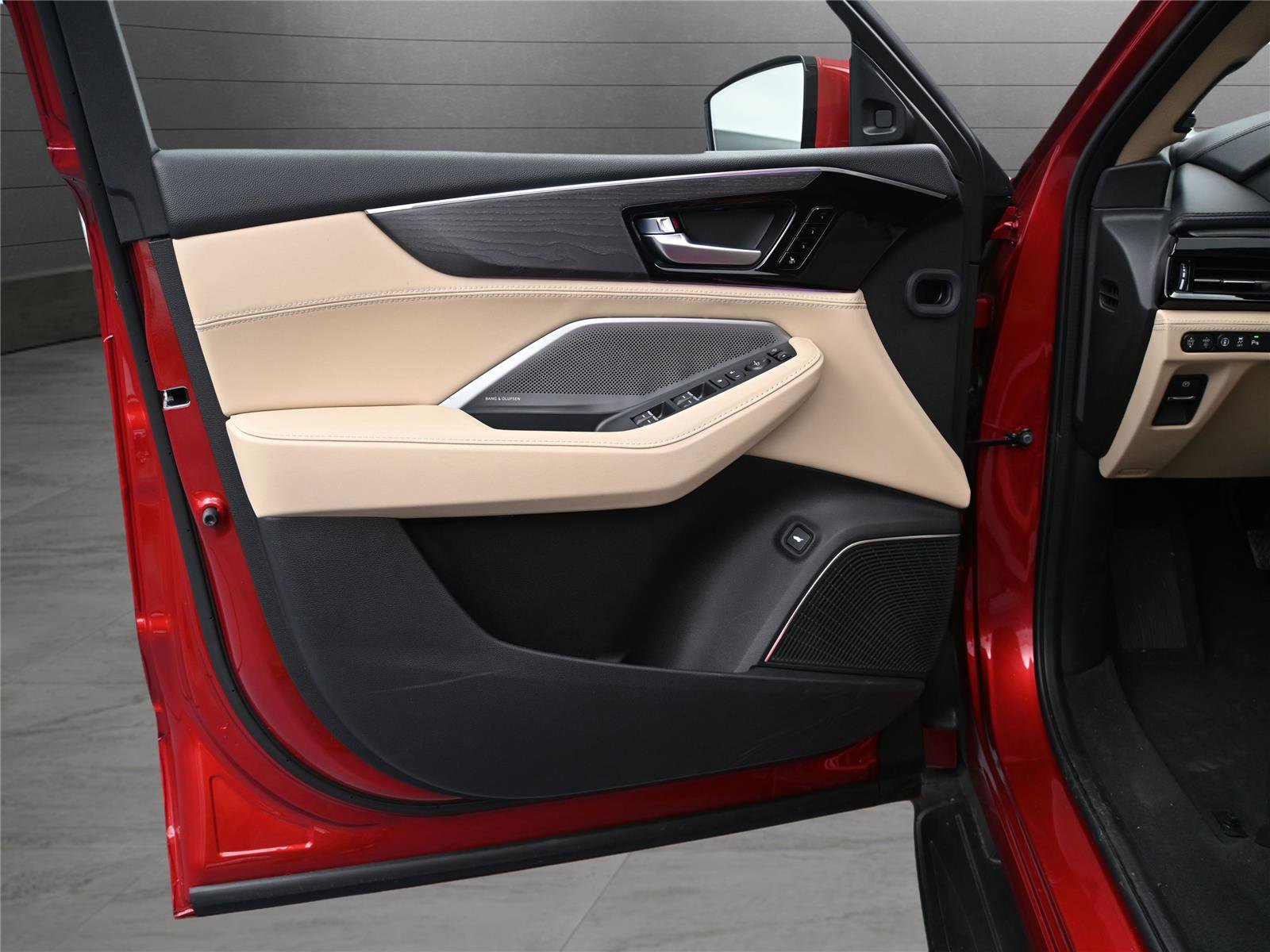 Certified 2026 Acura MDX SH-AWD w/ Advance Package image 9