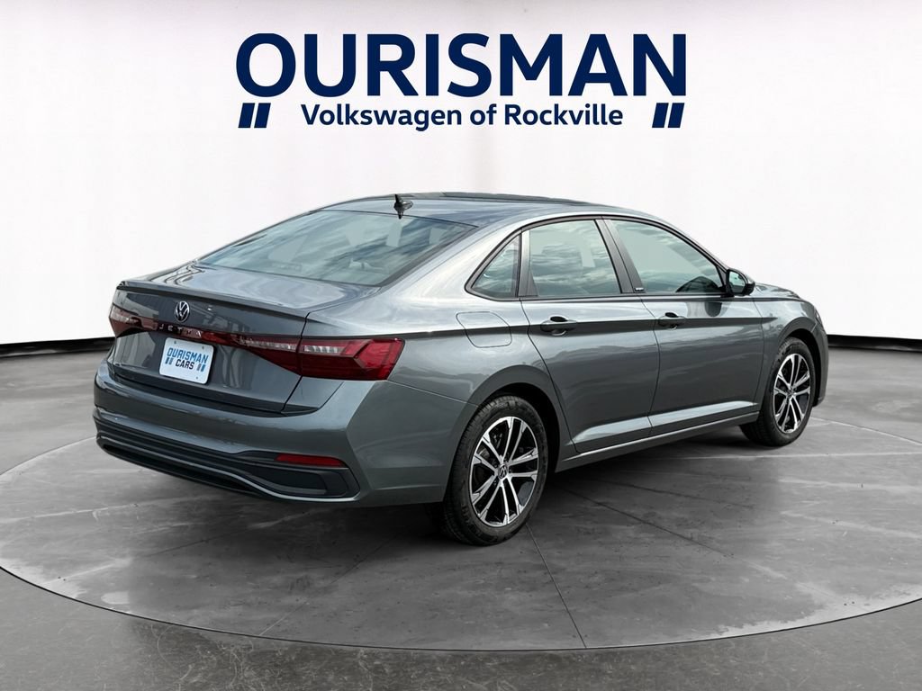 Used 2025 Volkswagen Jetta Sport FWD image 6