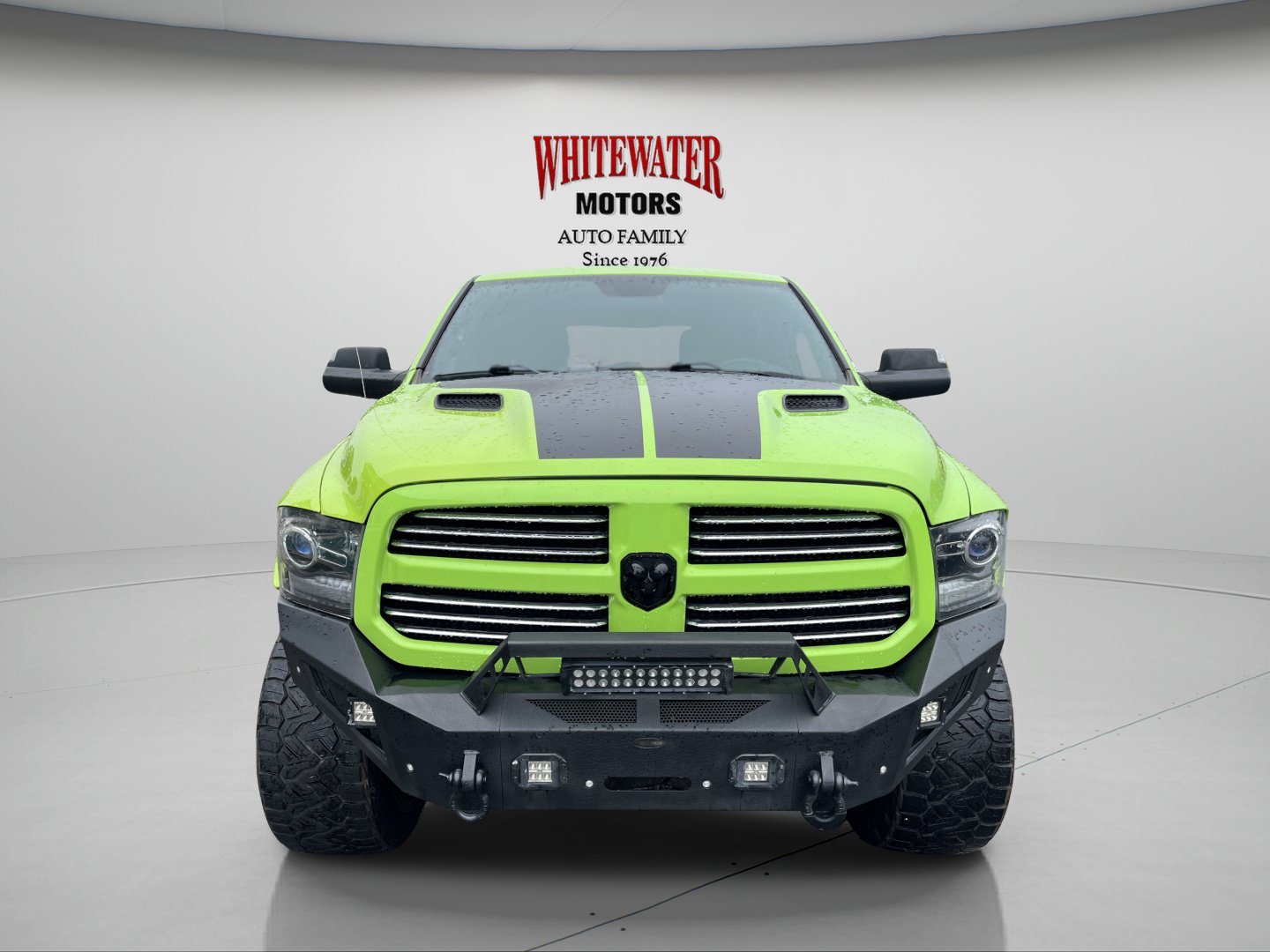 Used 2017 RAM 1500 Sport w/ Sublime Green Sport Package AWD/4WD image 2