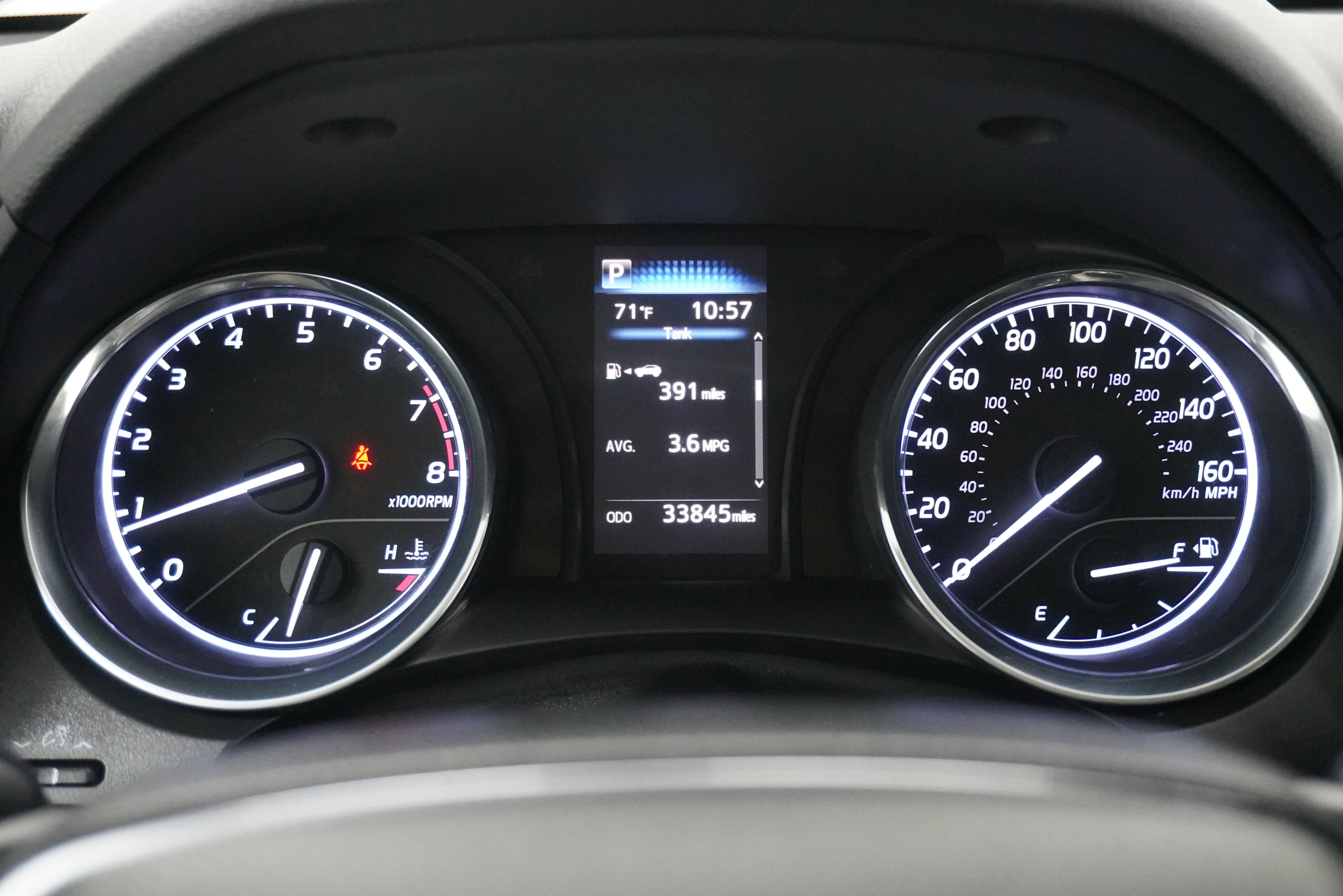 Used 2020 Toyota Camry SE FWD image 16