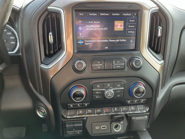 Used 2022 Chevrolet Silverado 3500 High Country w/ Technology Package image 27