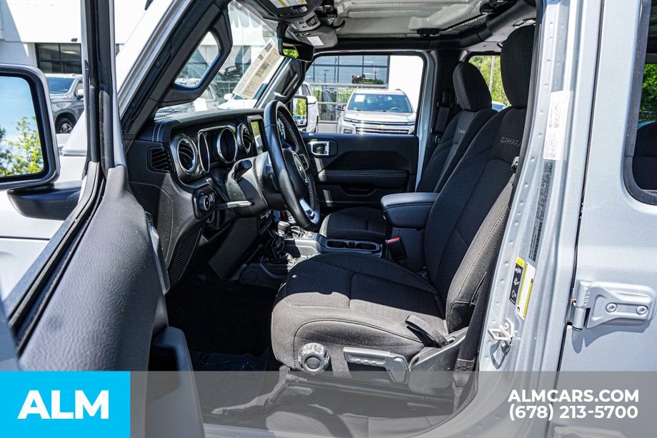 Used 2023 Jeep Wrangler Unlimited Sahara w/ Cold Weather Group AWD/4WD image 19