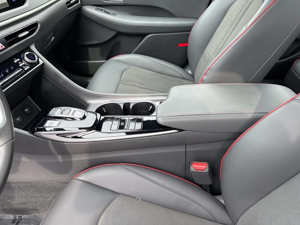 Used 2023 Hyundai Sonata SEL Plus FWD image 17