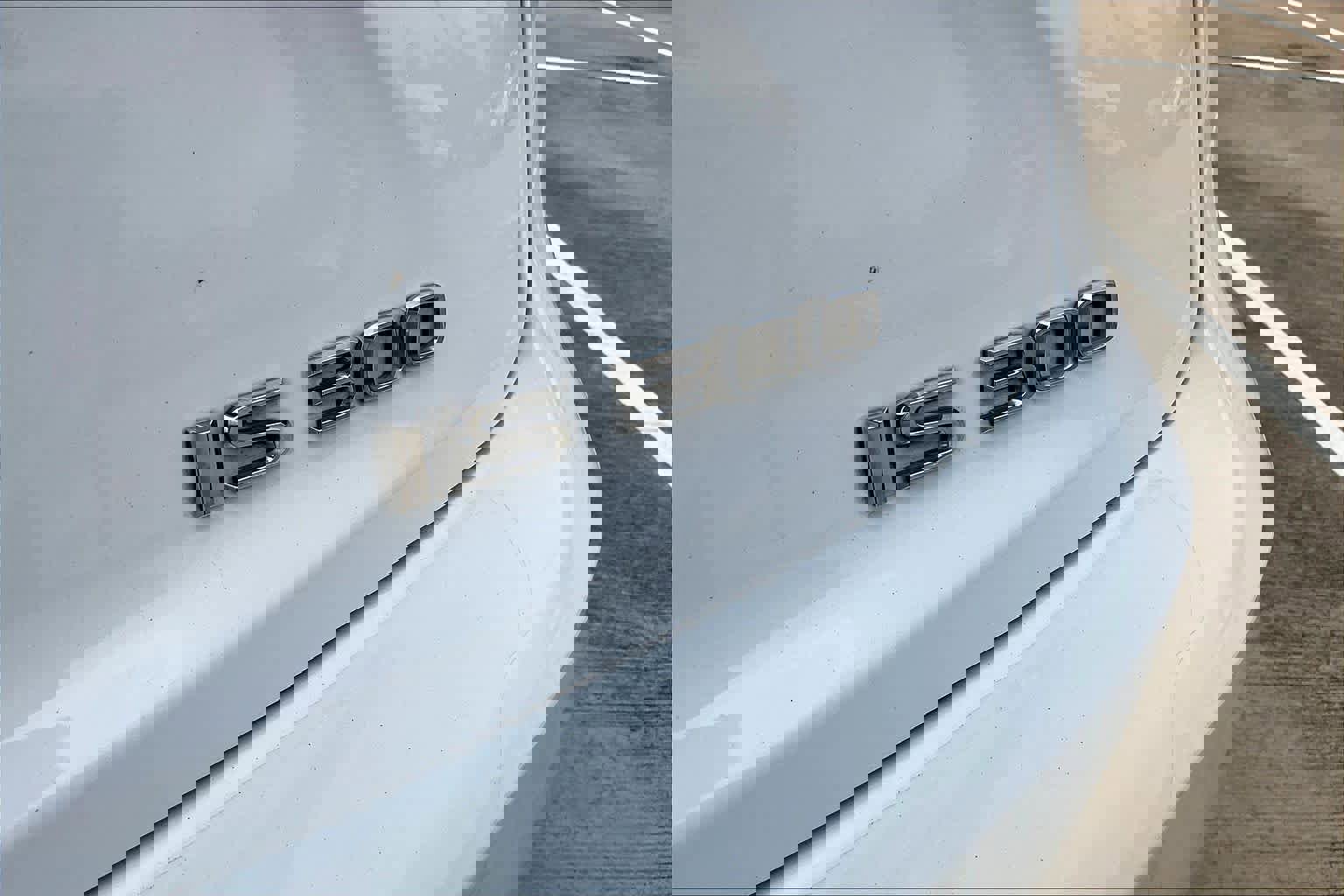 Used 2018 Lexus IS 300 F Sport w/ F Sport Package image 10