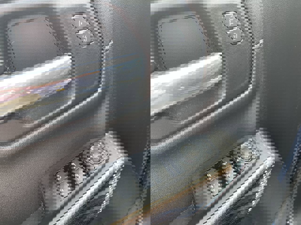 Used 2021 Chevrolet Silverado 1500 RST image 22