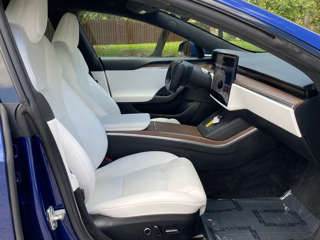 Used 2022 Tesla Model S image 41