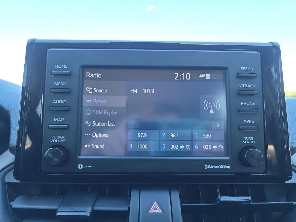 Used 2021 Toyota RAV4 XLE image 26