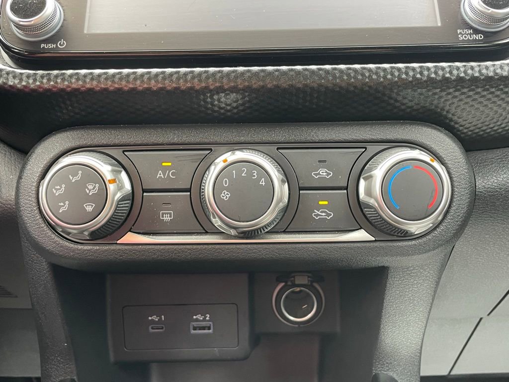 Used 2024 Nissan Kicks SV image 33