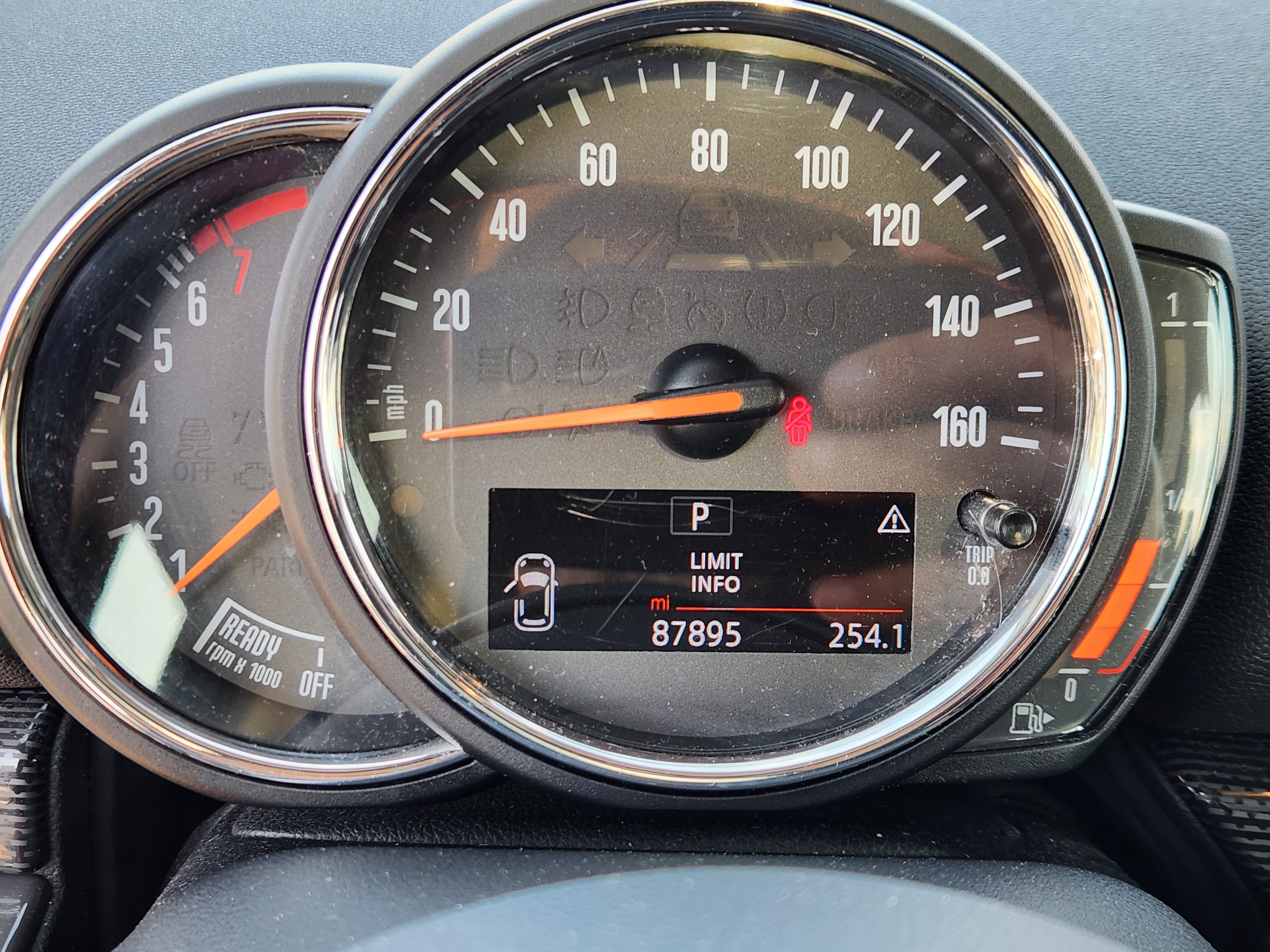 Used 2019 MINI Cooper Clubman S w/ Storage Package image 10