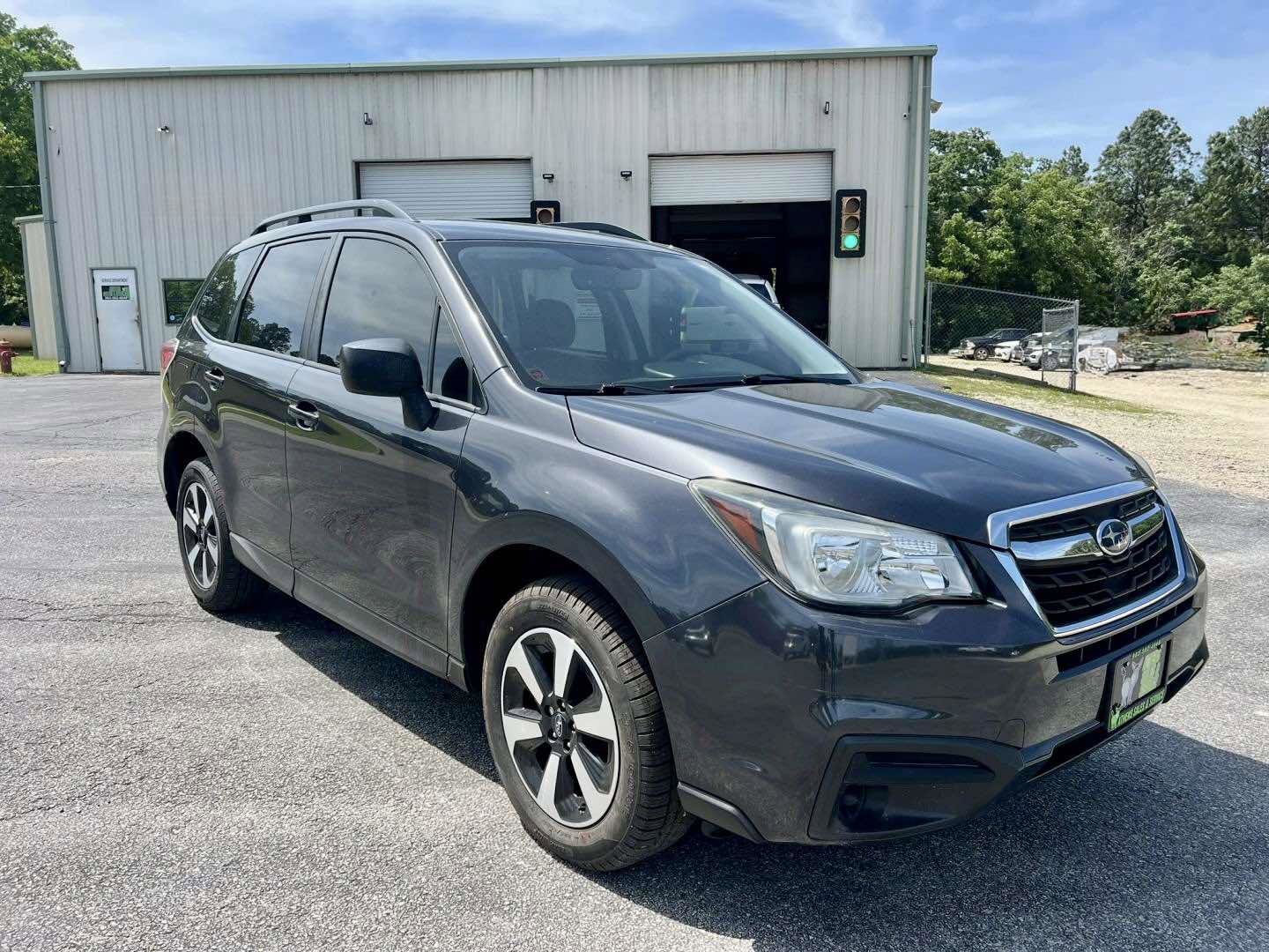Used 2017 Subaru Forester 2.5i w/ Alloy Wheel Package