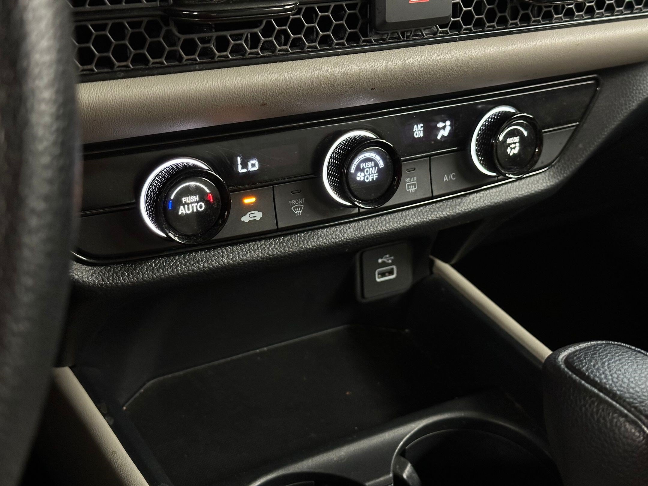 Certified 2024 Honda HR-V LX image 18
