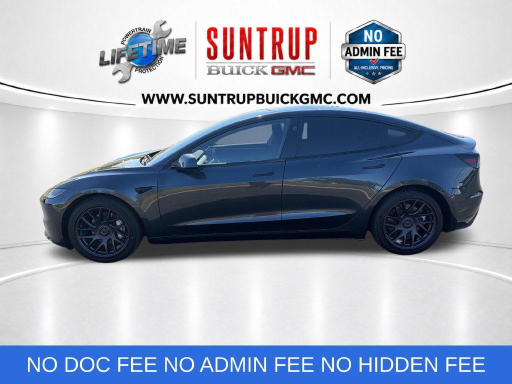 Used 2025 Tesla Model 3 RWD image 2