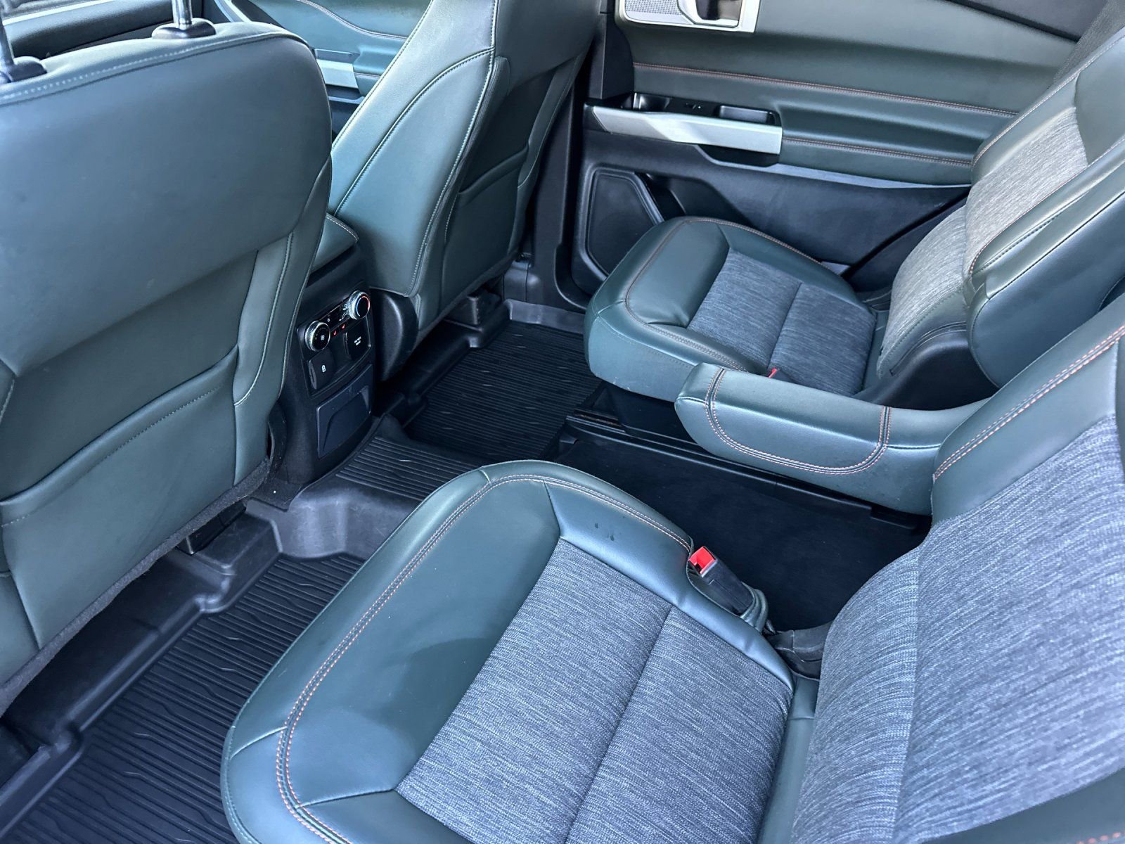 Used 2023 Ford Explorer Timberline w/ Timberline Technology Package image 11