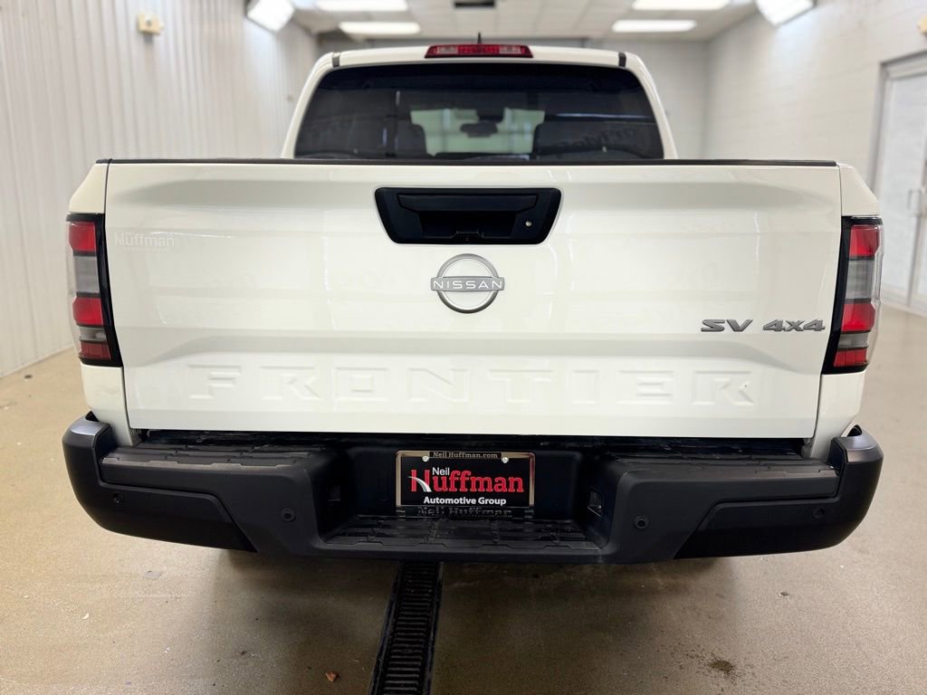 Used 2024 Nissan Frontier S w/ Technology Package AWD/4WD image 7