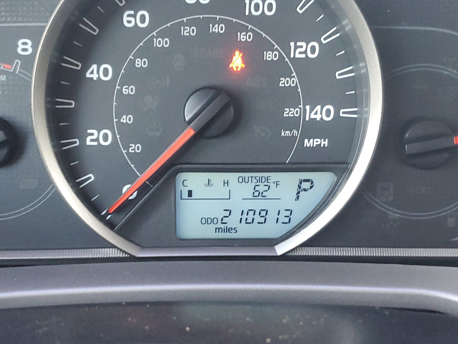 Used 2013 Toyota RAV4 XLE AWD/4WD image 26