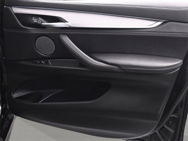 Used 2019 BMW X6 xDrive35i w/ M Sport Package image 20