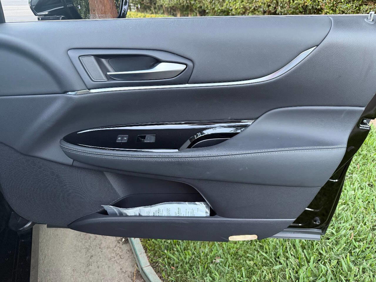 Used 2023 Toyota Mirai w/ Advanced Technology Package image 26