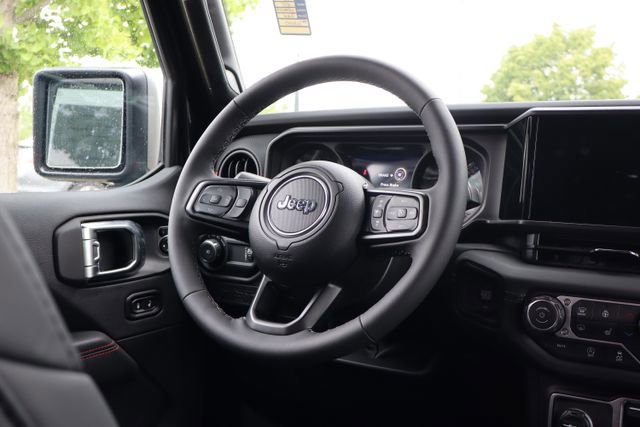Used 2026 Jeep Wrangler Unlimited Rubicon AWD/4WD image 49
