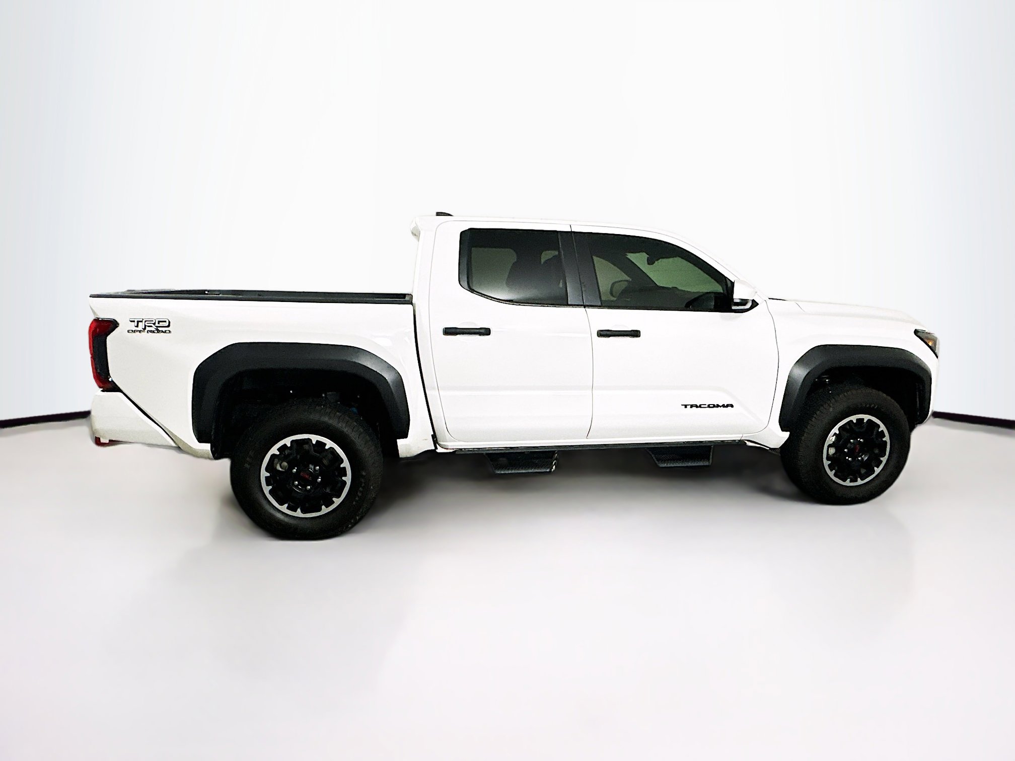 Used 2025 Toyota Tacoma TRD Off-Road AWD/4WD image 10