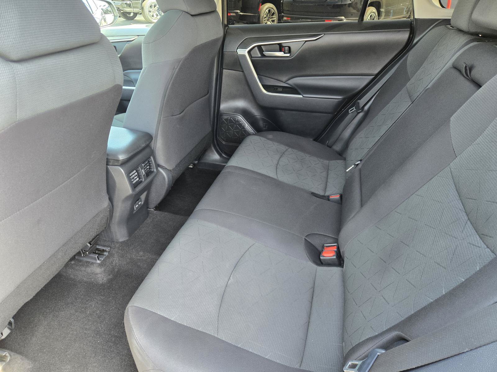 Used 2023 Toyota RAV4 XLE w/ Convenience Package FWD image 26