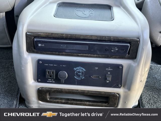 Used 2022 GMC Savana 2500 Extended w/ Enhanced Convenience Package image 37