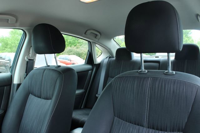 Used 2017 Nissan Sentra SV FWD image 14
