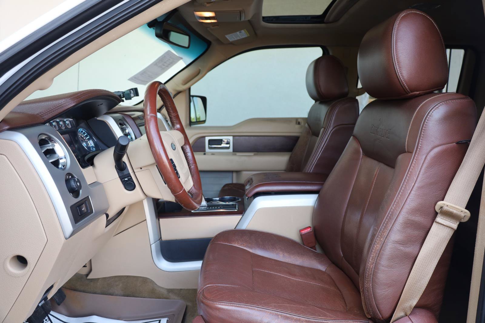 Used 2014 Ford F150 King Ranch w/ King Ranch Luxury Package AWD/4WD image 12