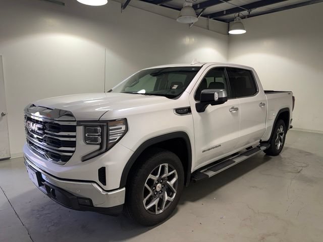 Certified 2023 GMC Sierra 1500 SLT w/ SLT Premium Plus Package AWD/4WD image 3