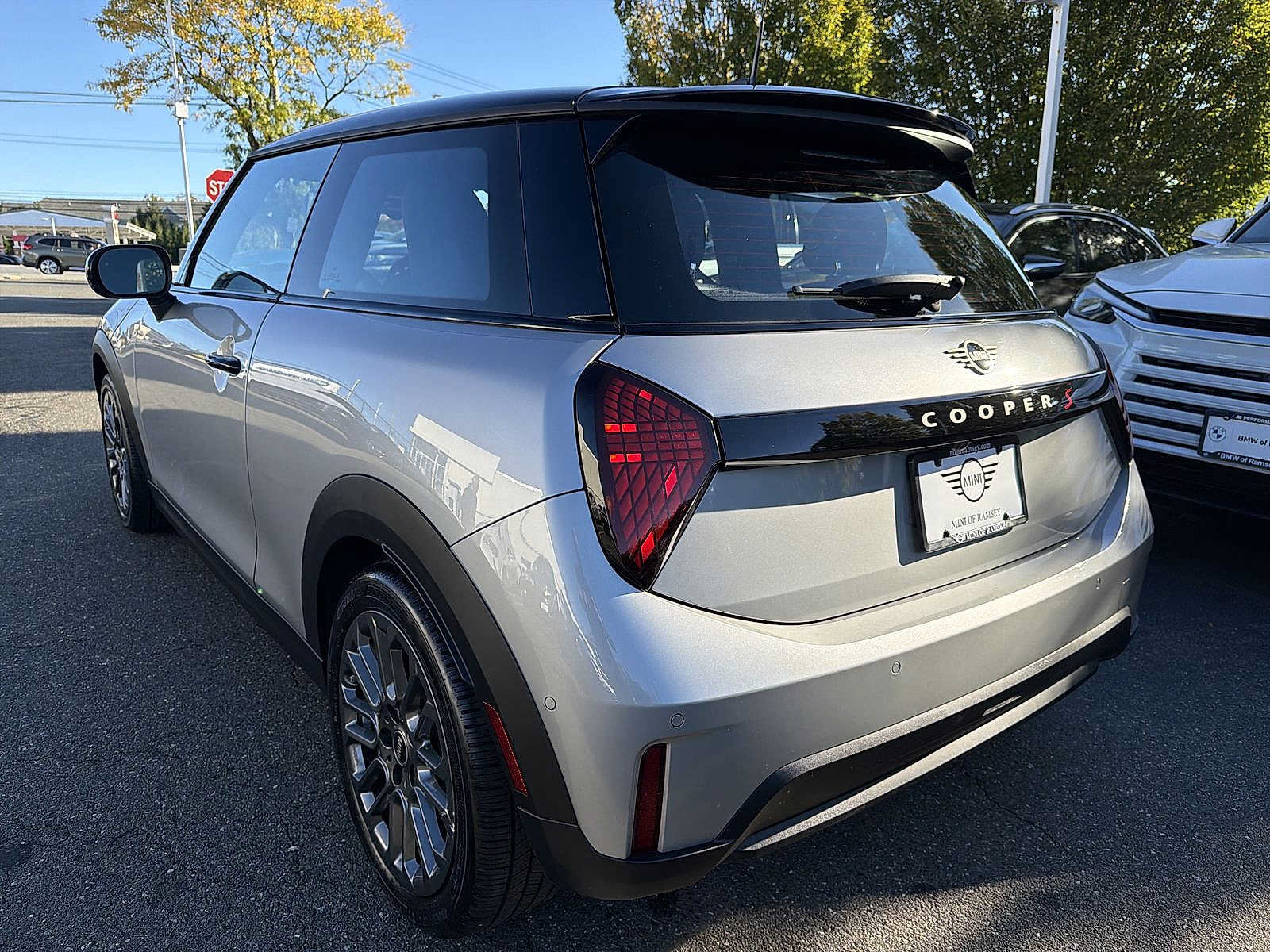 Used 2026 MINI Cooper S FWD image 12