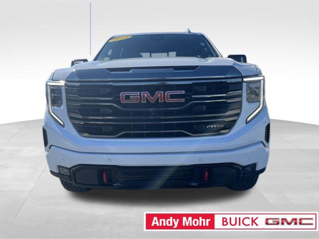 Used 2023 GMC Sierra 1500 AT4 w/ AT4 Premium Package AWD/4WD image 3