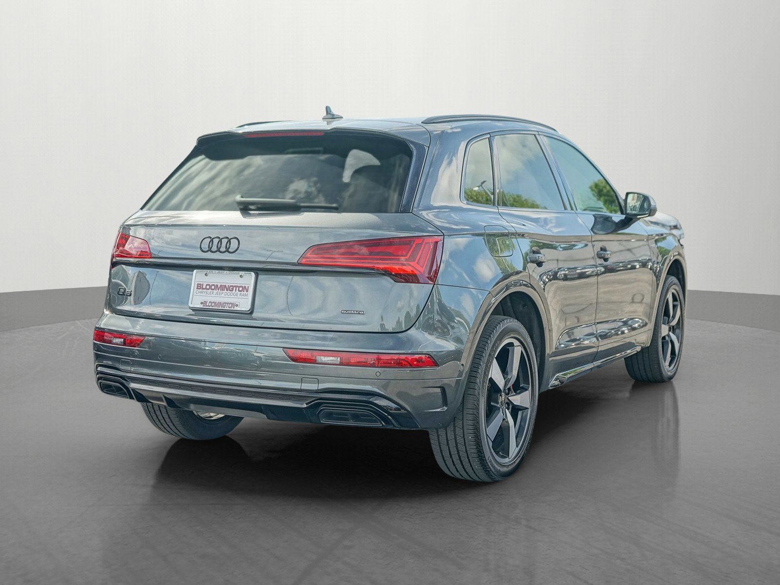 Used 2024 Audi Q5 2.0T Prestige image 7